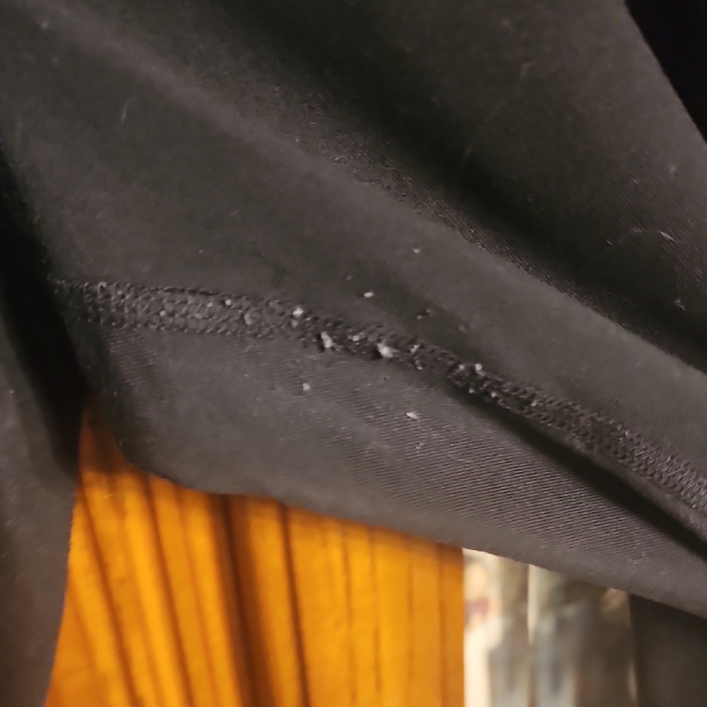 🆓️w/Purchase~Danskin Black Capri Leggings B5 - Picture 4 of 7